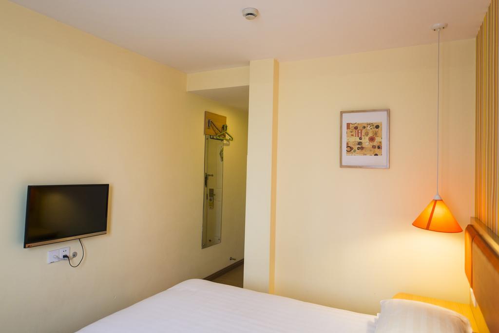Home Inn Yichang Gezhou Dam Exterior foto